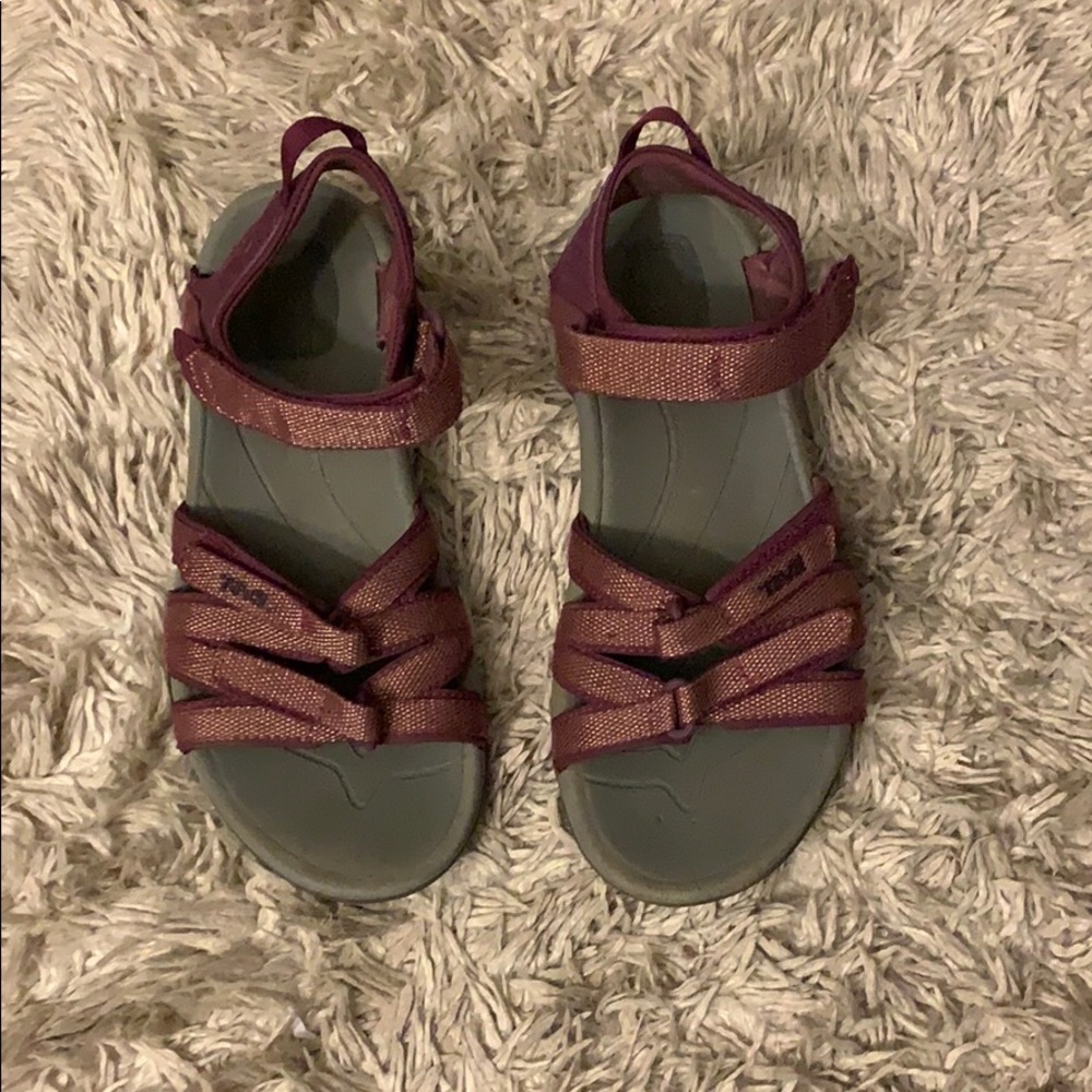 [Teva] strap sandals